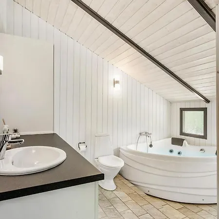 Cozy In With Sauna Feriehus Tarm