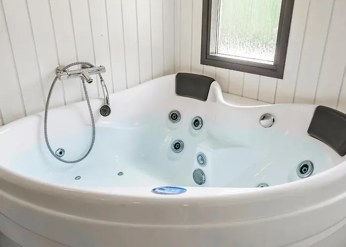 Cozy In With Sauna بيت للعطل *